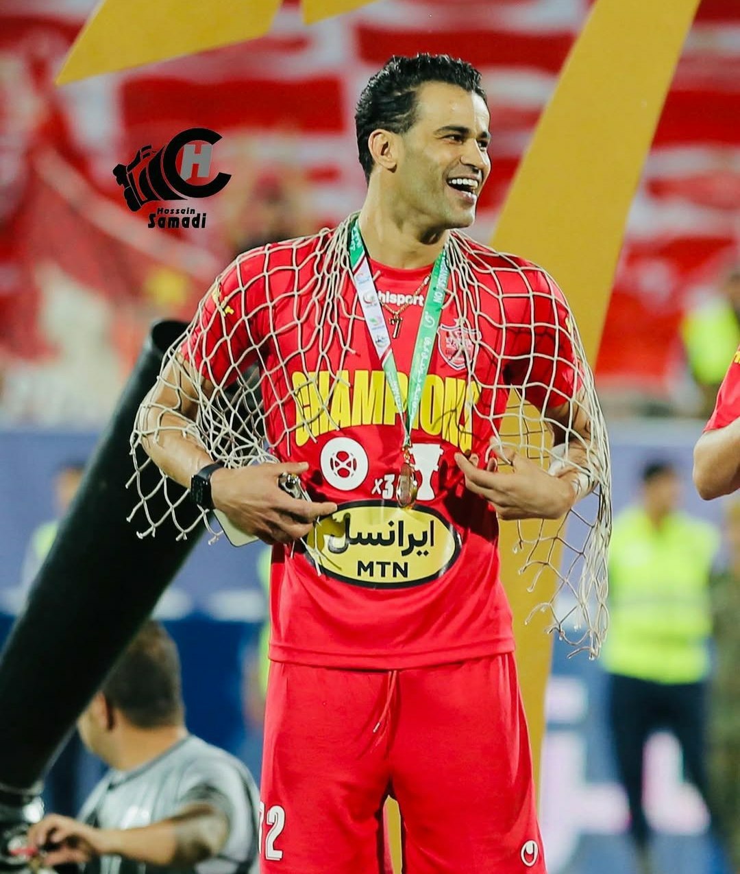 عکس عیسی آل کثیر فوتبالیست