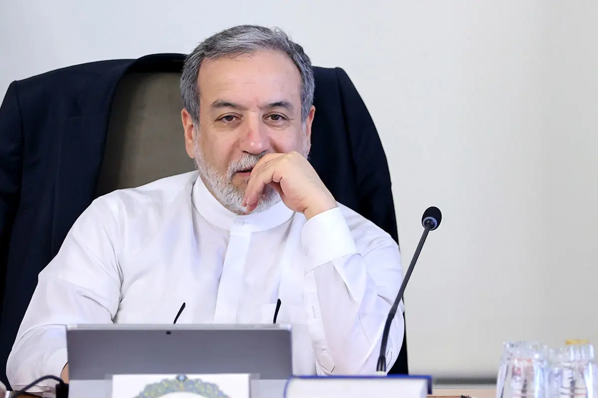 پیج اینستاگرام عباس عراقچی