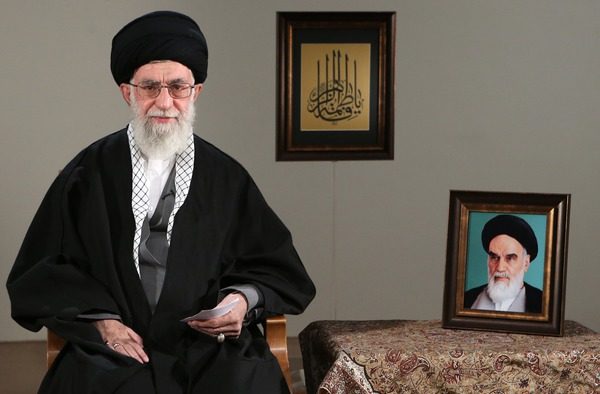 دست راست سید علی خامنه‌ای