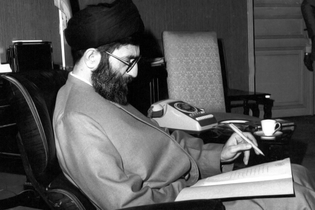 برگزیدن رهبر جمهوری اسلامی ایران 