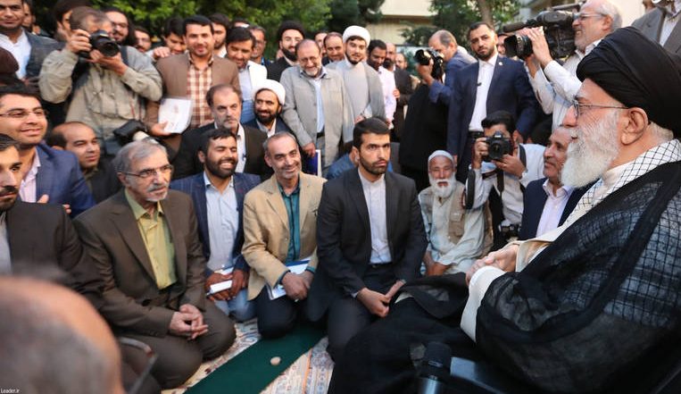 زندگی سید علی خامنه ای