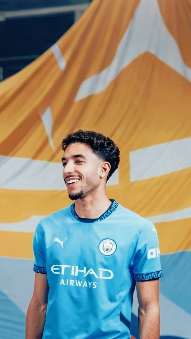 عمر مرموش والپیپر 